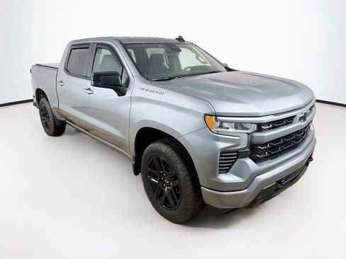 Used 2024 Chevrolet Silverado 1500 RST AWD/4WD image 3