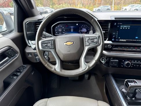 Used 2023 Chevrolet Silverado 1500 LTZ image 13