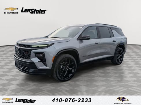 Used 2024 Chevrolet Traverse RS w/ LPO, Floor Liner Package image 1