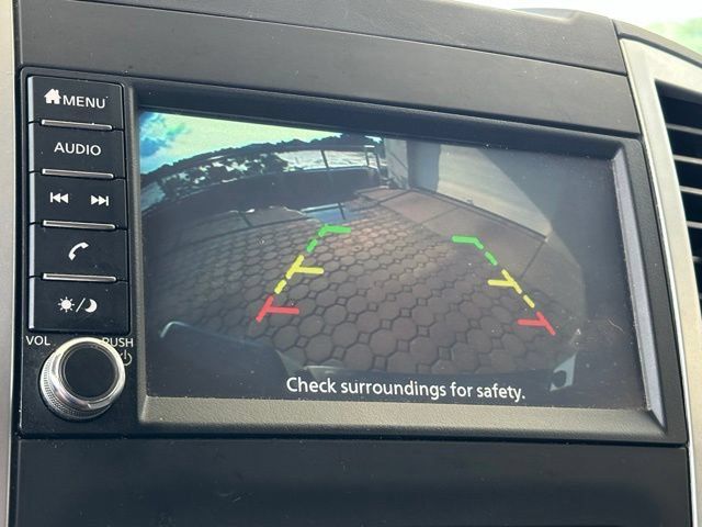 Used 2021 Nissan Frontier SV w/ Midnight Edition Floor Mats AWD/4WD image 16