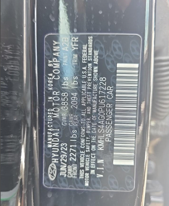 Used 2023 Hyundai Elantra SEL w/ Convenience Package FWD image 16