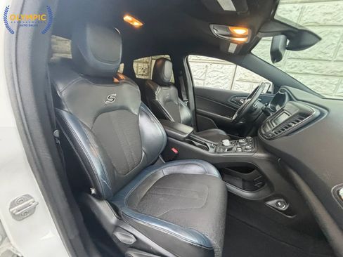 Used 2015 Chrysler 200 S image 37