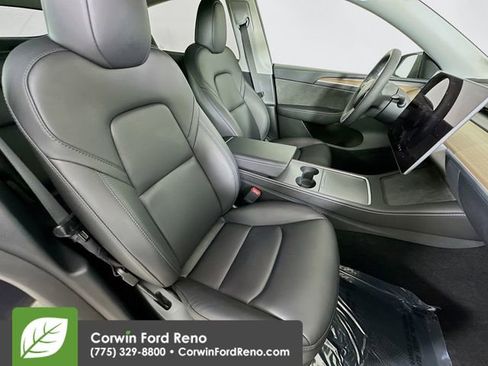 Used 2024 Tesla Model Y Long Range image 27