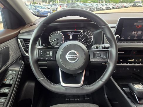 Used 2021 Nissan Rogue S FWD image 15