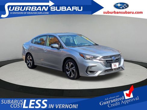 Certified 2025 Subaru Legacy Premium image 1