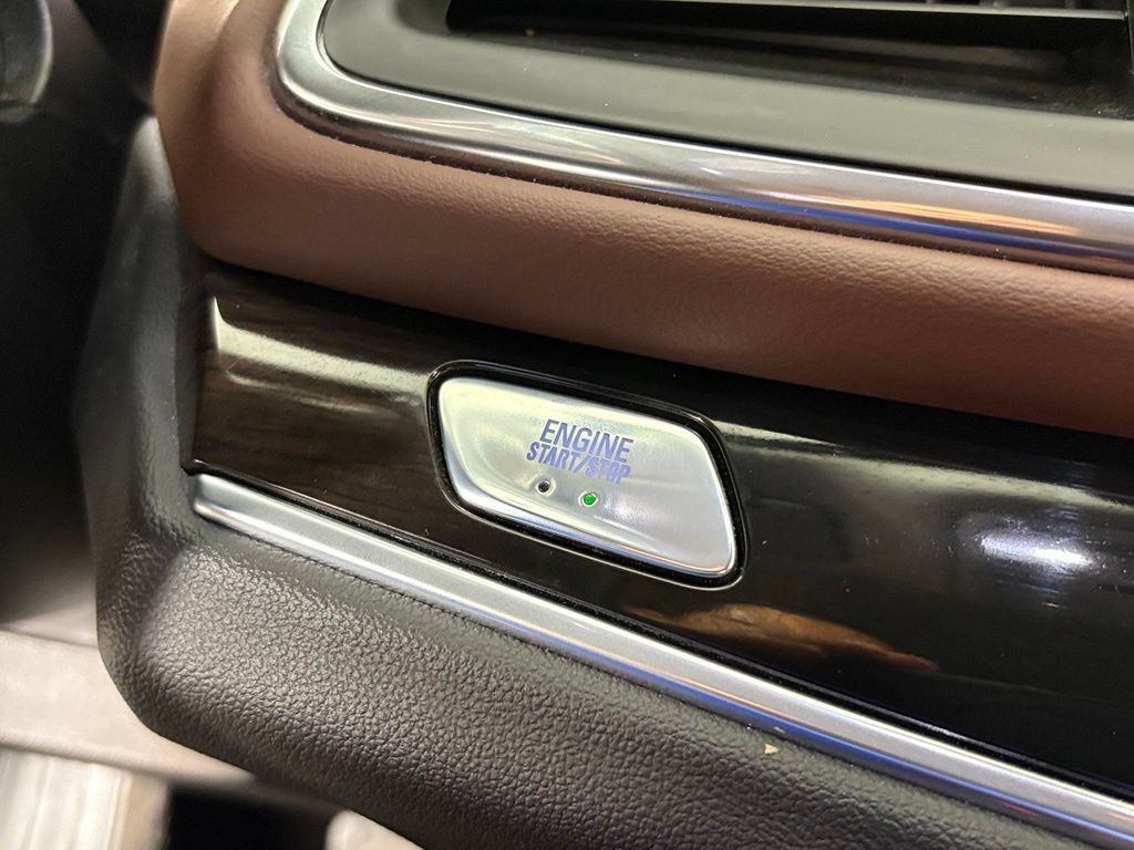 Used 2020 Buick Enclave Avenir w/ Avenir Technology Package AWD/4WD image 24