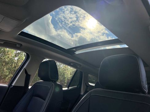 Used 2018 GMC Terrain Denali w/ Advanced Safety Package image 17