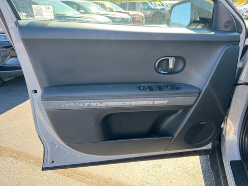 New 2025 Hyundai Ioniq 5 XRT image 24