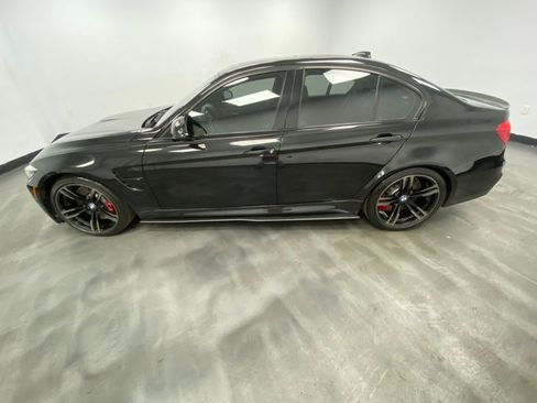 Used 2018 BMW M3 w/ Executive Package RWD image 3