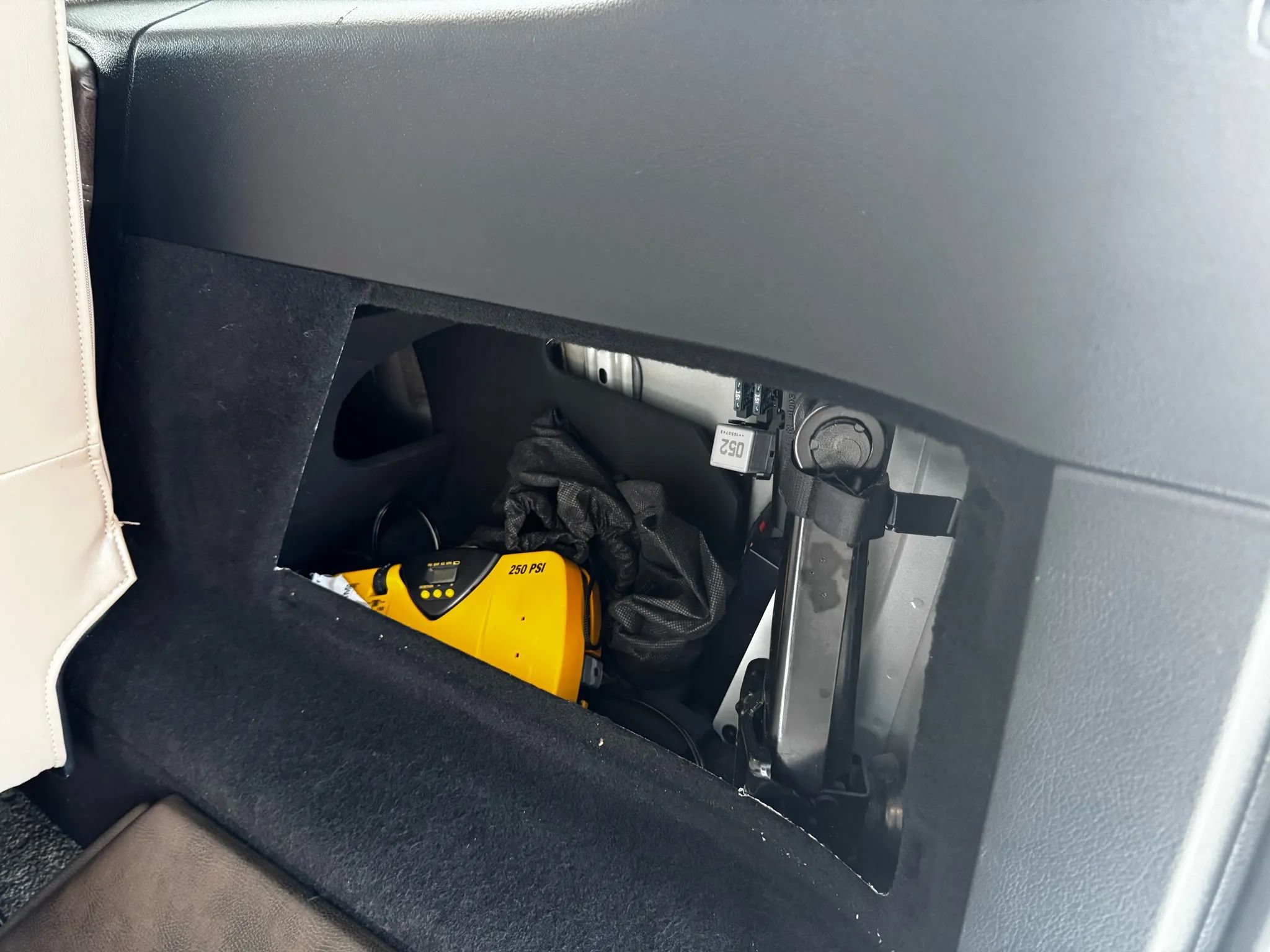 Used 2017 Mercedes-Benz Metris Passenger image 62