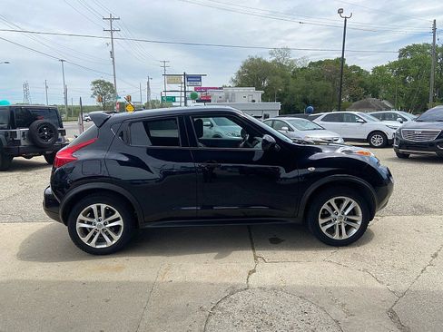 Used 2014 Nissan Juke SL AWD/4WD image 4