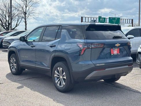 New 2026 Chevrolet Equinox LT FWD image 3