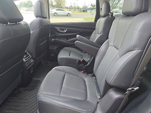 Used 2023 Subaru Ascent Limited w/ Technology Package image 10
