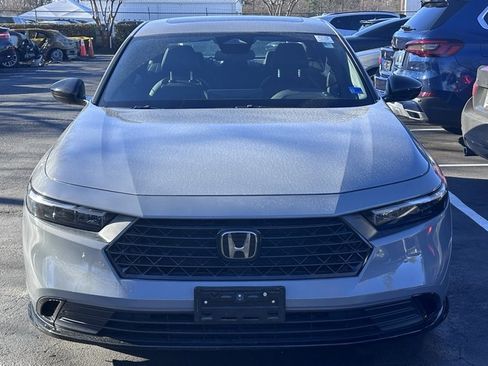 Used 2024 Honda Accord Sport image 12