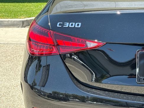 Used 2024 Mercedes-Benz C 300 Sedan image 10