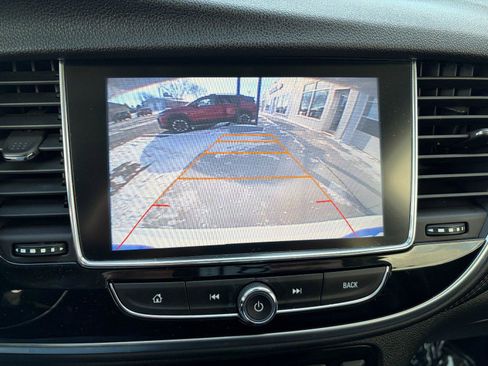 Used 2017 Buick Encore Essence image 13