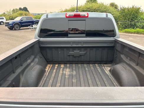 Used 2018 Chevrolet Colorado LT w/ LT Convenience Package AWD/4WD image 30