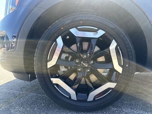 Used 2023 Kia Telluride S w/ S Sunroof Package FWD image 18