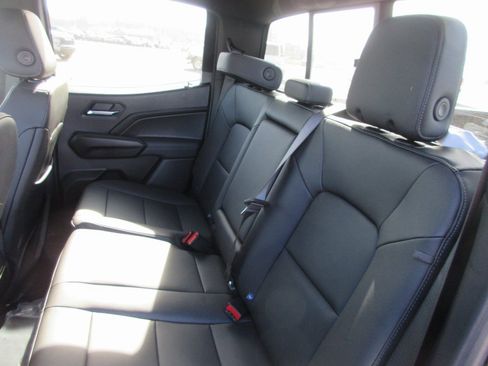 New 2026 GMC Canyon Elevation image 13