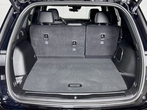 New 2025 Jeep Grand Cherokee Limited w/ Trailer Tow Package image 22