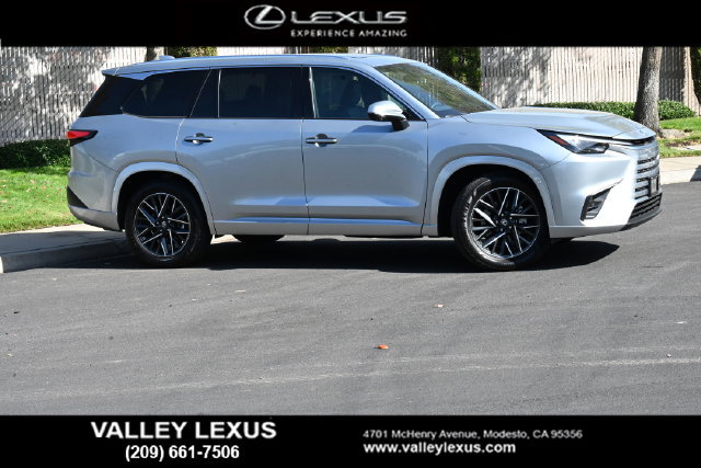 Used 2026 Lexus TX 350 AWD w/ Technology Package image 3