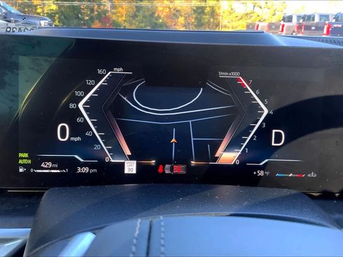 Used 2024 BMW X5 xDrive40i w/ Premium Package image 49