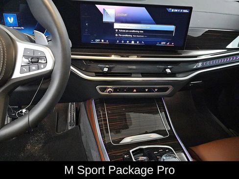 Used 2026 BMW X5 xDrive40i w/ Executive Package AWD/4WD image 8