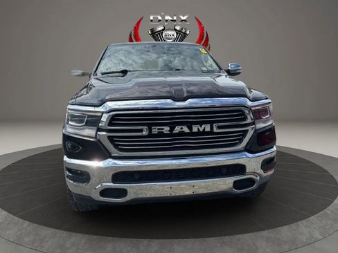 Used 2019 RAM 1500 Laramie AWD/4WD image 12