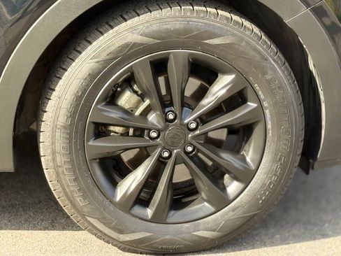 Used 2018 Hyundai Santa Fe Sport 2.0T AWD/4WD image 10