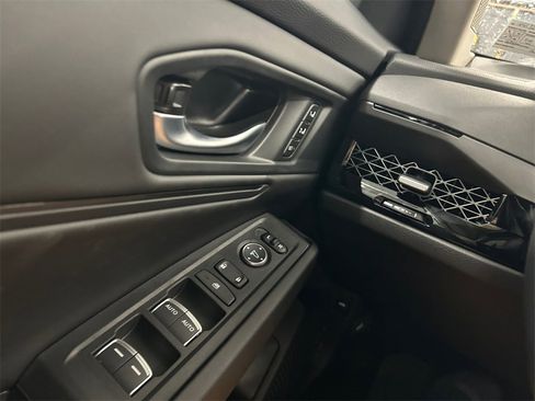 New 2025 Honda Accord EX-L image 24