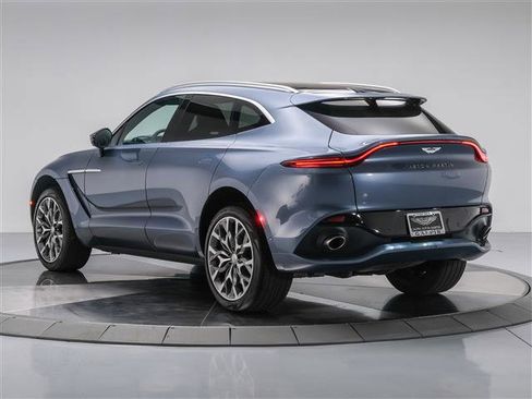 Used 2022 Aston Martin DBX AWD/4WD image 2