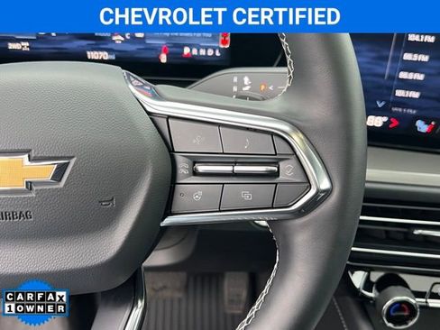 Certified 2025 Chevrolet Traverse LT w/ Sun and Wheel Package image 24
