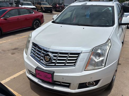 Used 2013 Cadillac SRX Performance w/ Driver Awareness Package FWD image 9