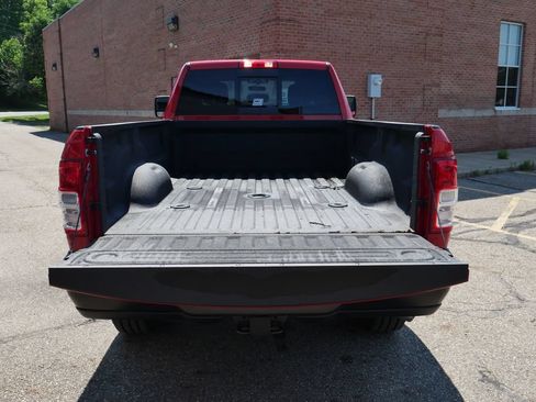 Used 2024 RAM 3500 Tradesman w/ Snow Chief Group AWD/4WD image 11
