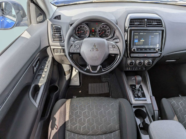 New 2027 Mitsubishi Outlander Sport LE FWD image 14