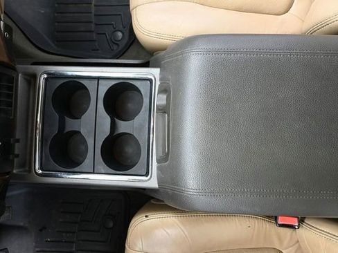 Used 2011 Ford F250 Lariat w/ Lariat Interior Pkg AWD/4WD image 31
