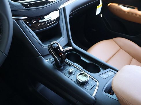 New 2025 Cadillac XT5 Premium Luxury w/ Technology Package image 27