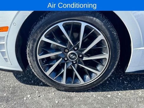 Used 2022 Hyundai Sonata Limited image 11