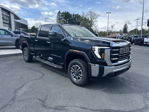 New 2026 GMC Sierra 2500 SLT w/ SLT Premium Package AWD/4WD image 14