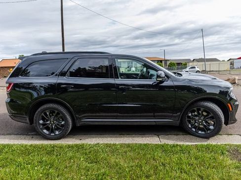 Used 2021 Dodge Durango R/T w/ Trailer Tow Group IV AWD/4WD image 4