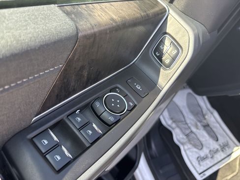 Used 2024 Ford F350 Lariat w/ Camper Package image 16