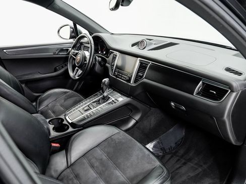 Used 2017 Porsche Macan GTS image 24