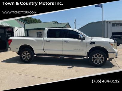 Used 2018 Nissan Titan SL w/ Chrome Package