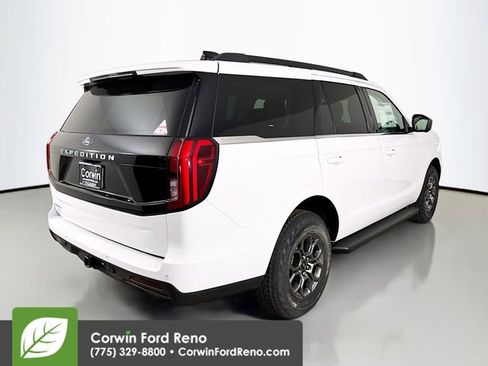 New 2025 Ford Expedition Active image 7