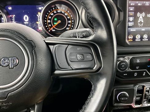 Used 2021 Jeep Wrangler Unlimited Sport AWD/4WD image 25