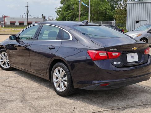 Used 2023 Chevrolet Malibu LT FWD image 2