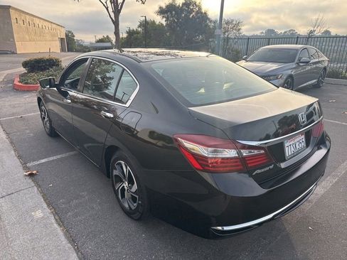 Used 2016 Honda Accord LX image 4