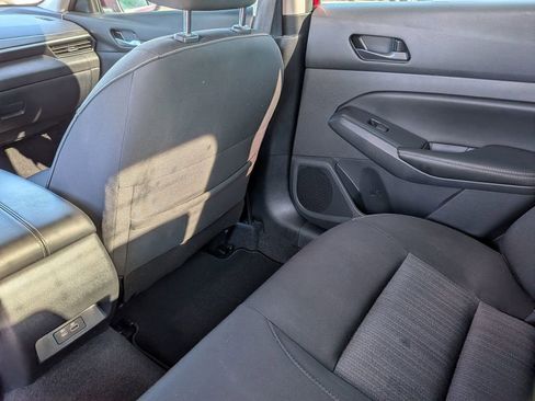 Used 2024 Nissan Altima 2.5 SV w/ SV Premium Package image 28