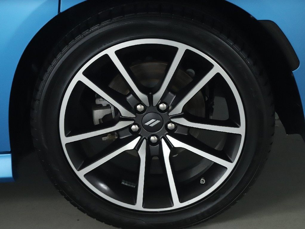 Used 2023 Dodge Charger R/T w/ Plus Group RWD image 37