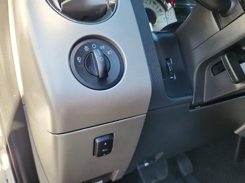 Used 2014 Ford Expedition King Ranch image 31